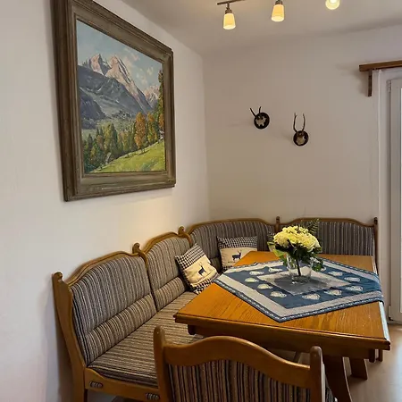 Haus Baumgarten Апартаменты